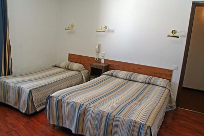 Chambre 1 de l'hôtel la Belle Aude a Matemal